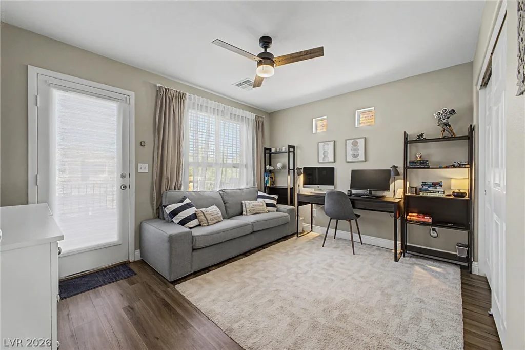 10245 Headrick, Las Vegas, NV 89166