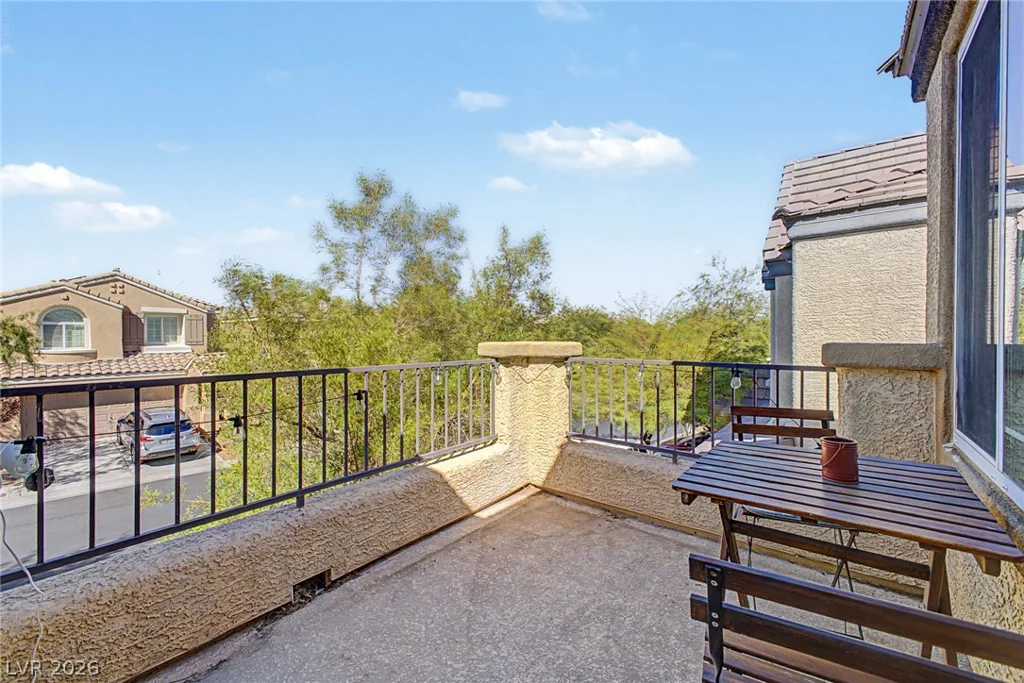 10245 Headrick, Las Vegas, NV 89166
