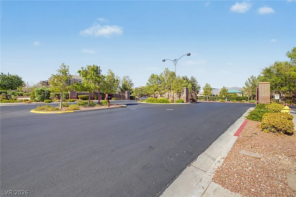 10245 Headrick, Las Vegas, NV 89166