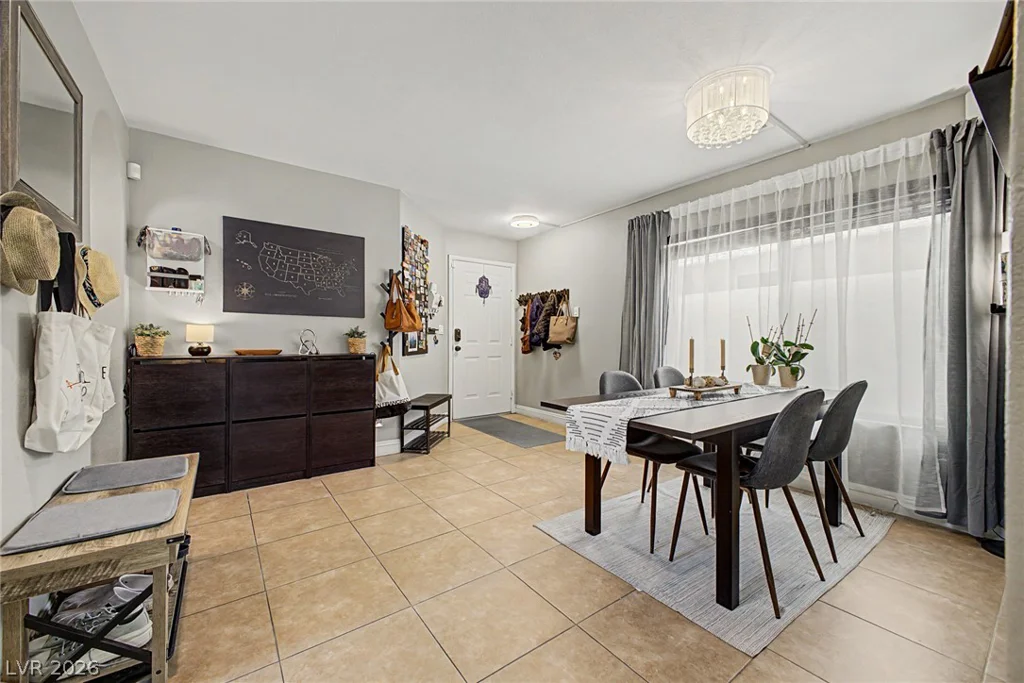 10245 Headrick, Las Vegas, NV 89166