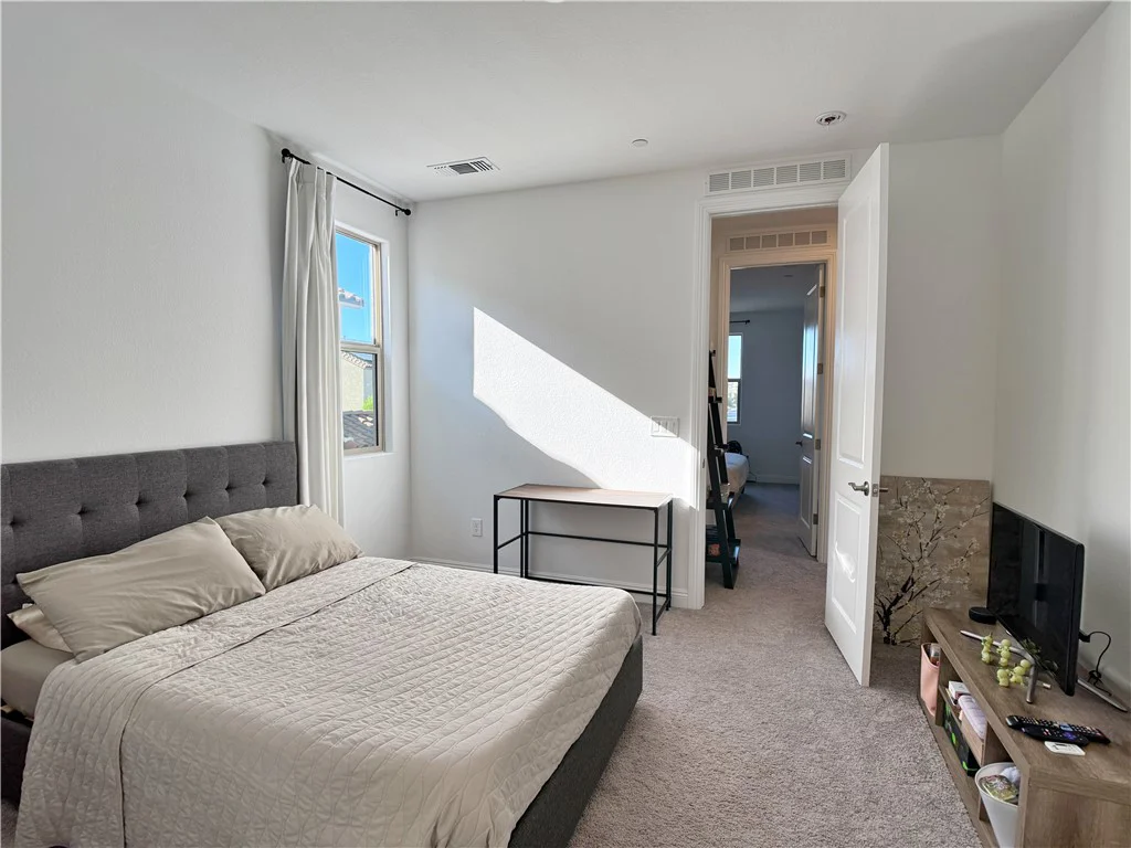 10863 Castalnova Bend, Las Vegas, NV 89166