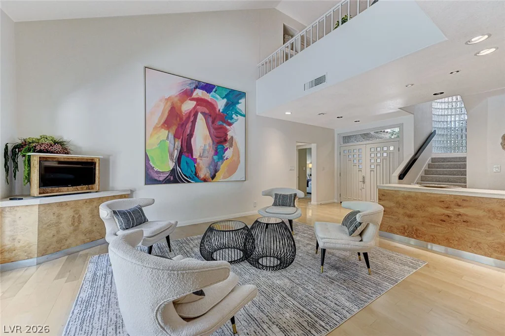 8121 Castle Pines, Las Vegas, NV 89113