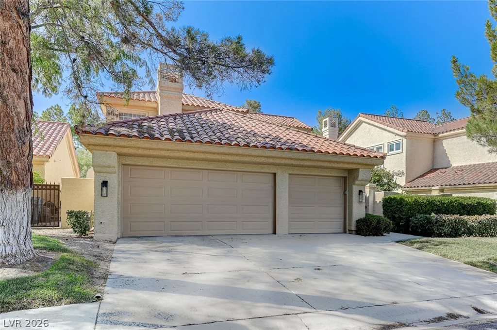 8121 Castle Pines, Las Vegas, NV 89113