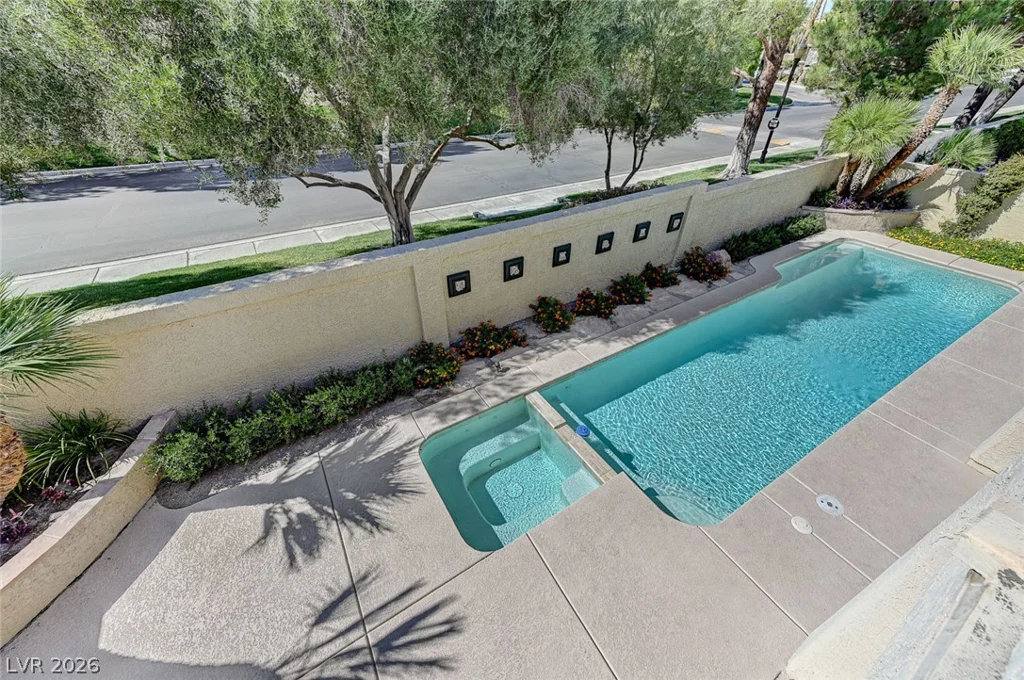 8121 Castle Pines, Las Vegas, NV 89113