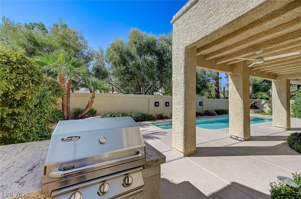 8121 Castle Pines, Las Vegas, NV 89113
