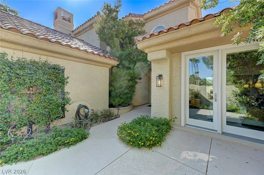 8121 Castle Pines, Las Vegas, NV 89113