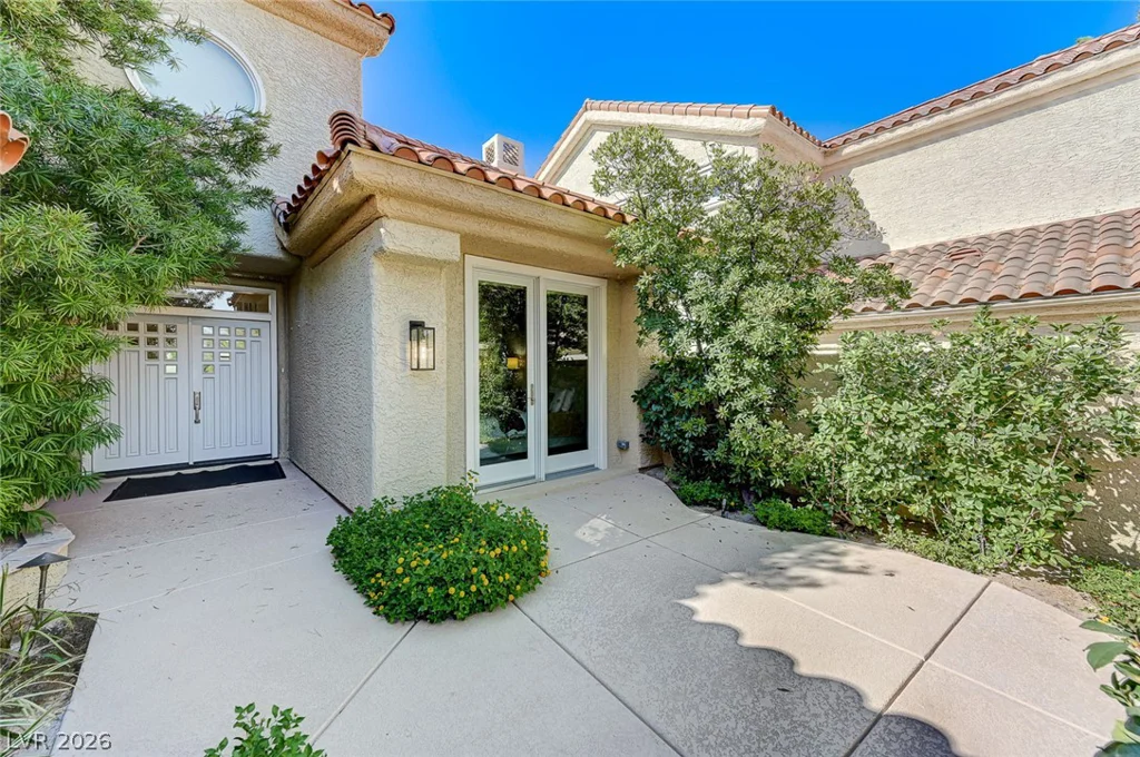 8121 Castle Pines, Las Vegas, NV 89113