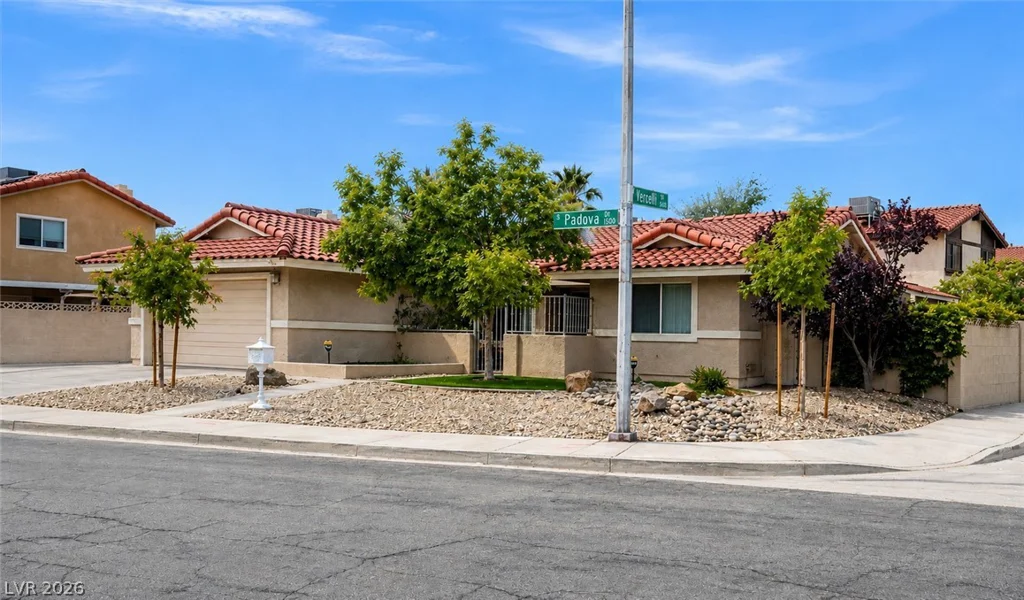 1512 Padova, Las Vegas, NV 89117