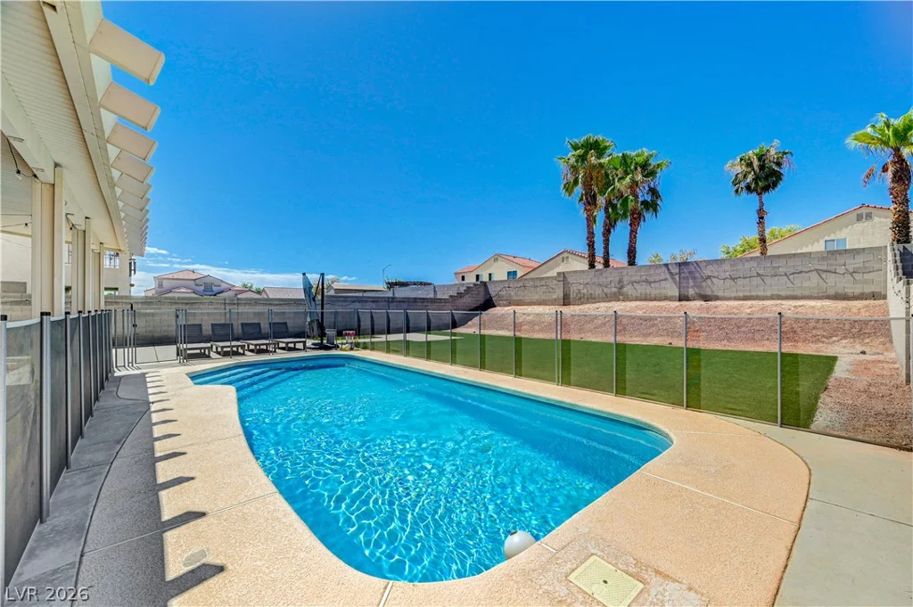 6115 Cozy Creek, North Las Vegas, NV 89031