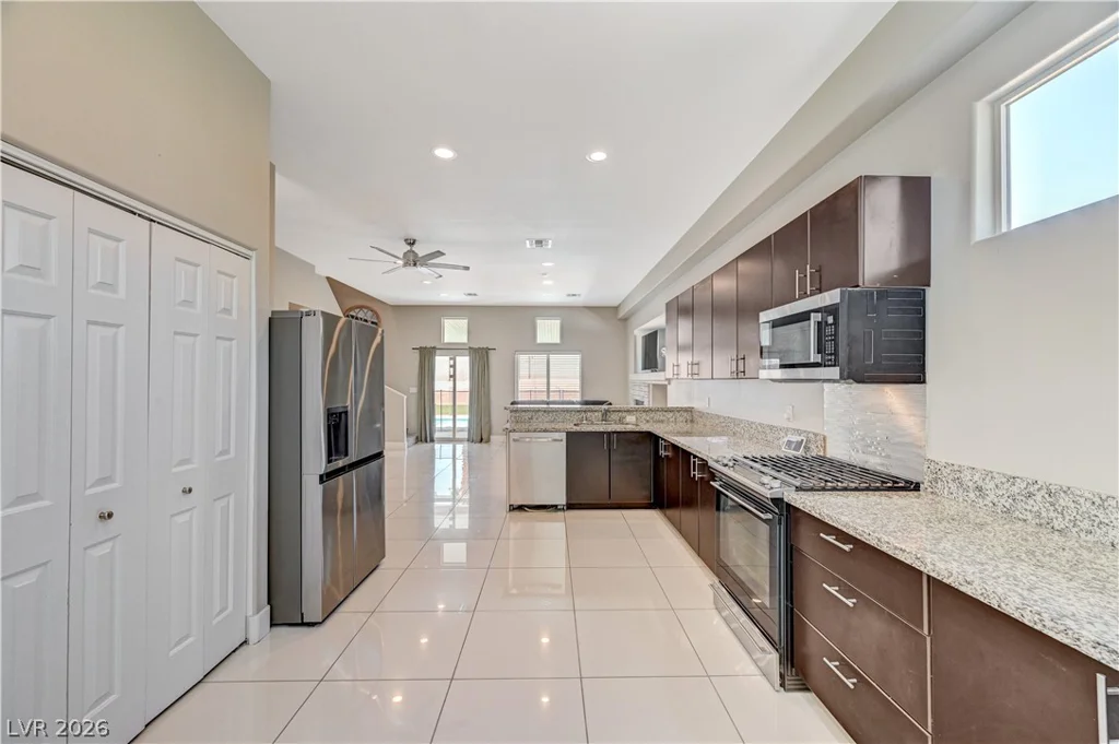 6115 Cozy Creek, North Las Vegas, NV 89031
