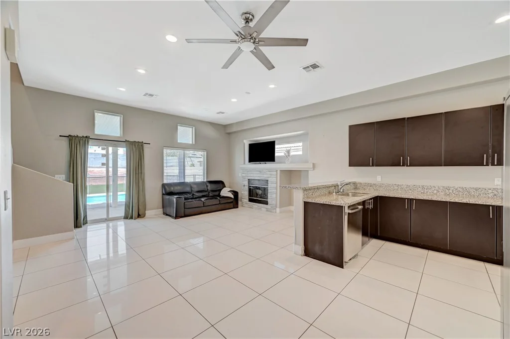 6115 Cozy Creek, North Las Vegas, NV 89031