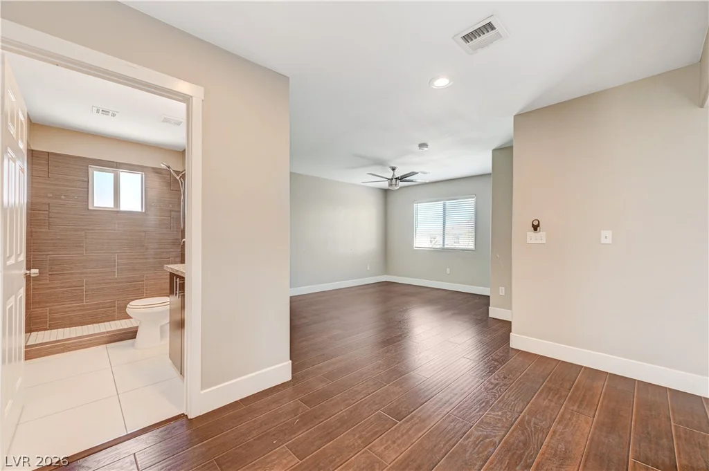 6115 Cozy Creek, North Las Vegas, NV 89031