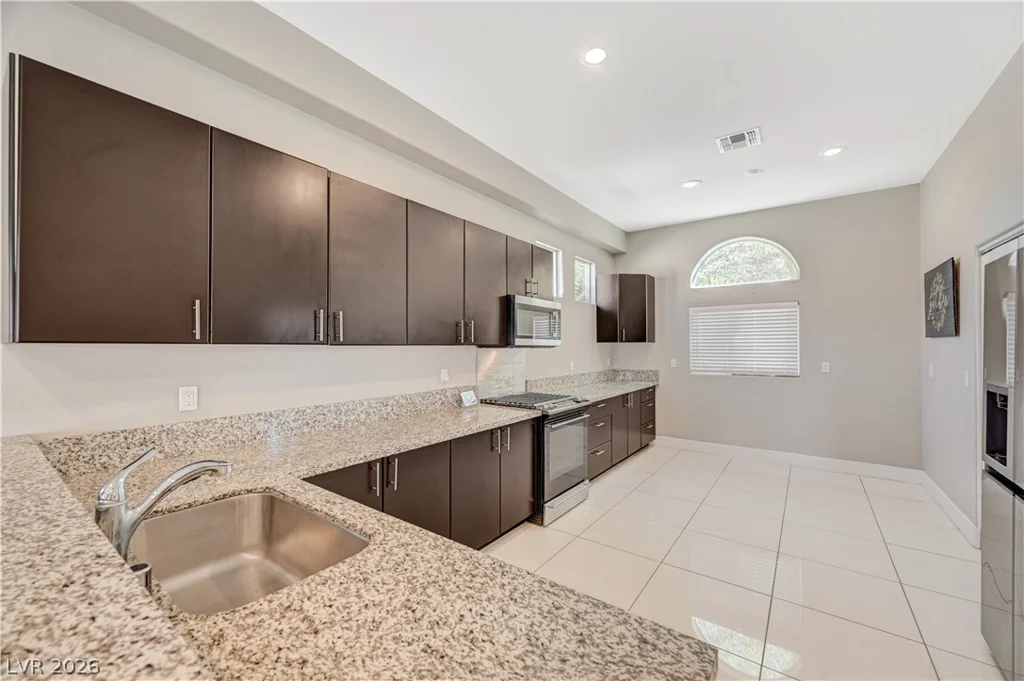 6115 Cozy Creek, North Las Vegas, NV 89031