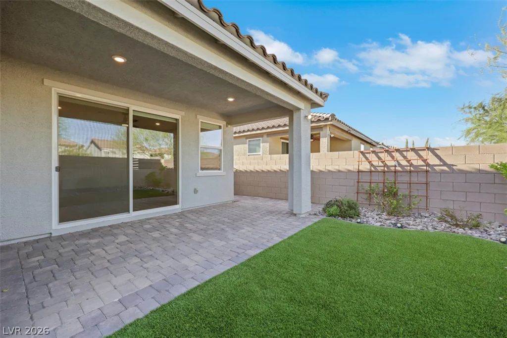 8948 Marigold Creek, Las Vegas, NV 89113