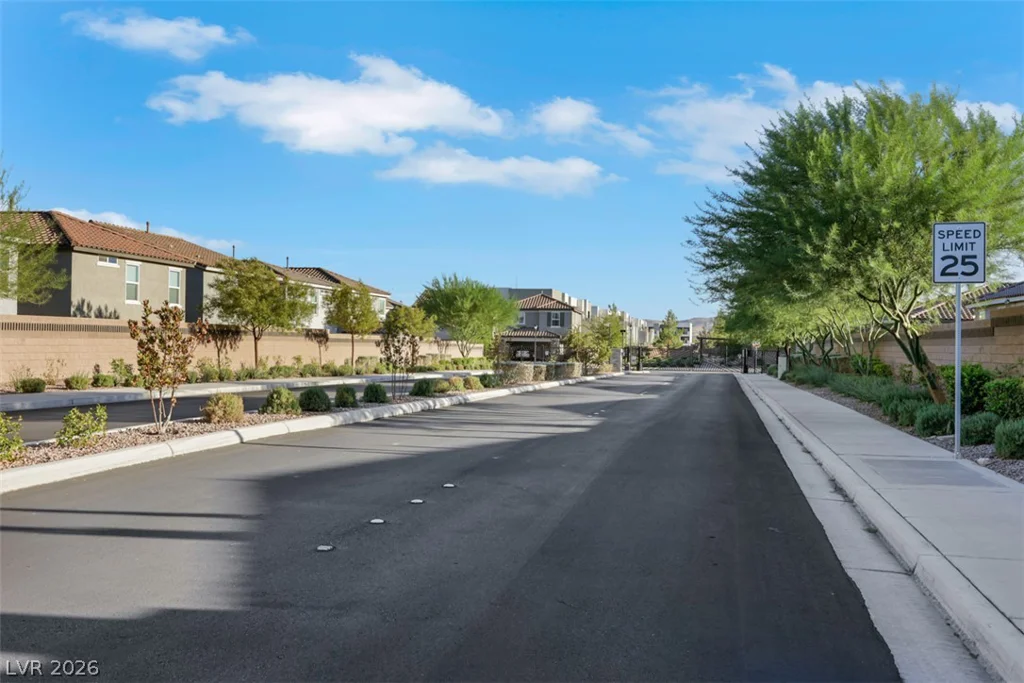 8948 Marigold Creek, Las Vegas, NV 89113
