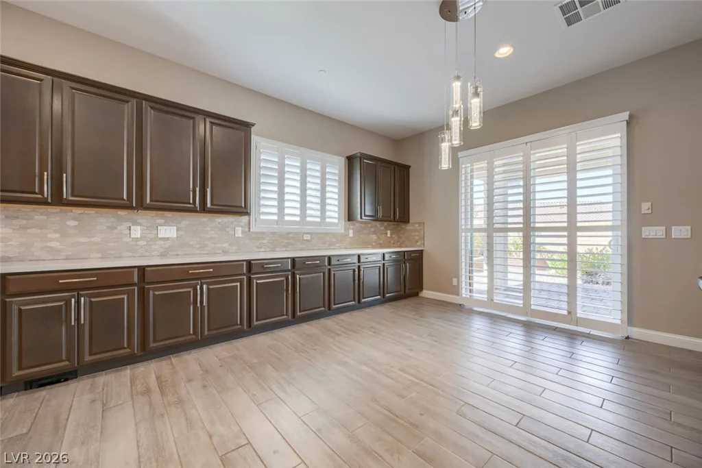 617 Comodo, Henderson, NV 89011