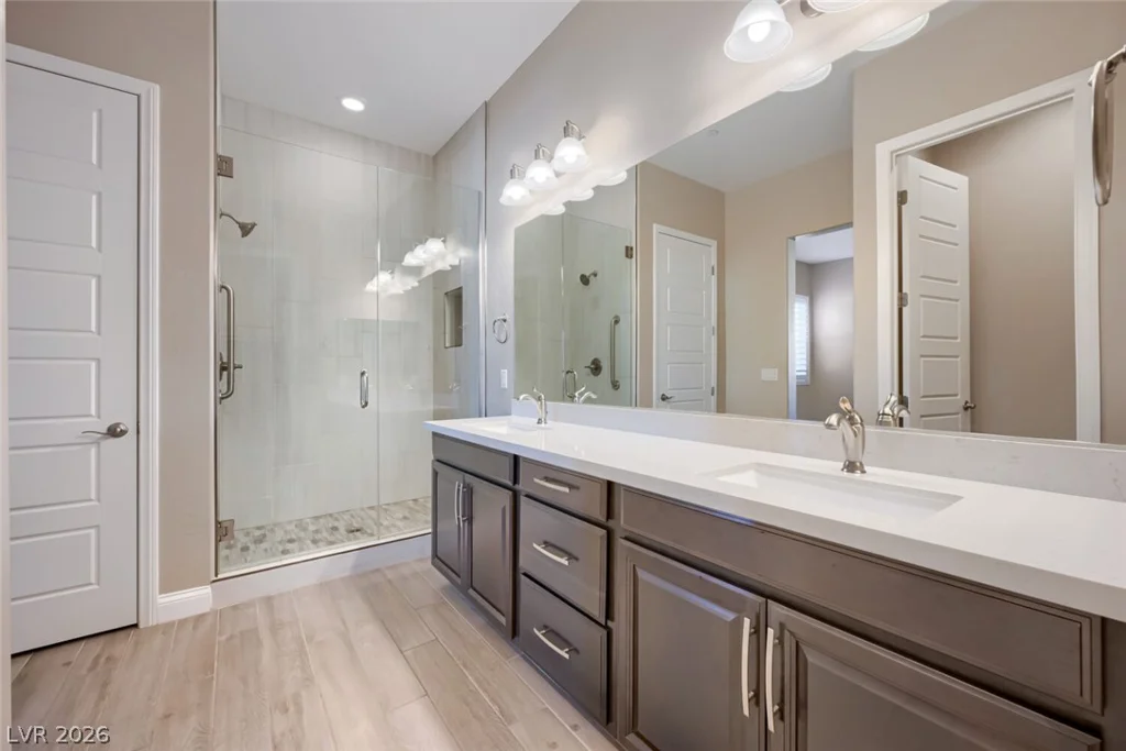 617 Comodo, Henderson, NV 89011
