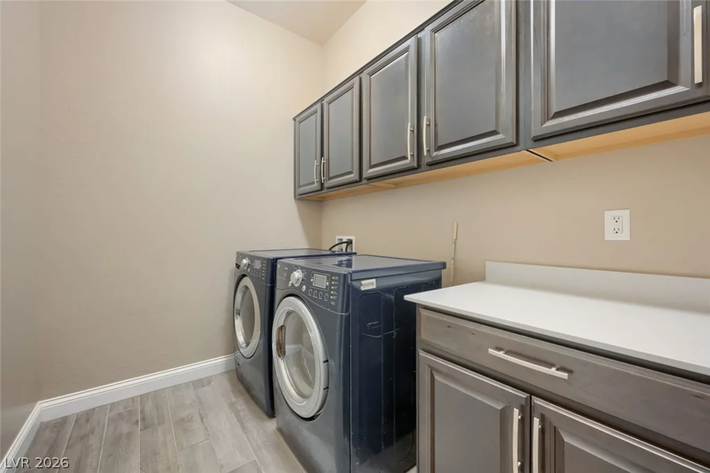 617 Comodo, Henderson, NV 89011