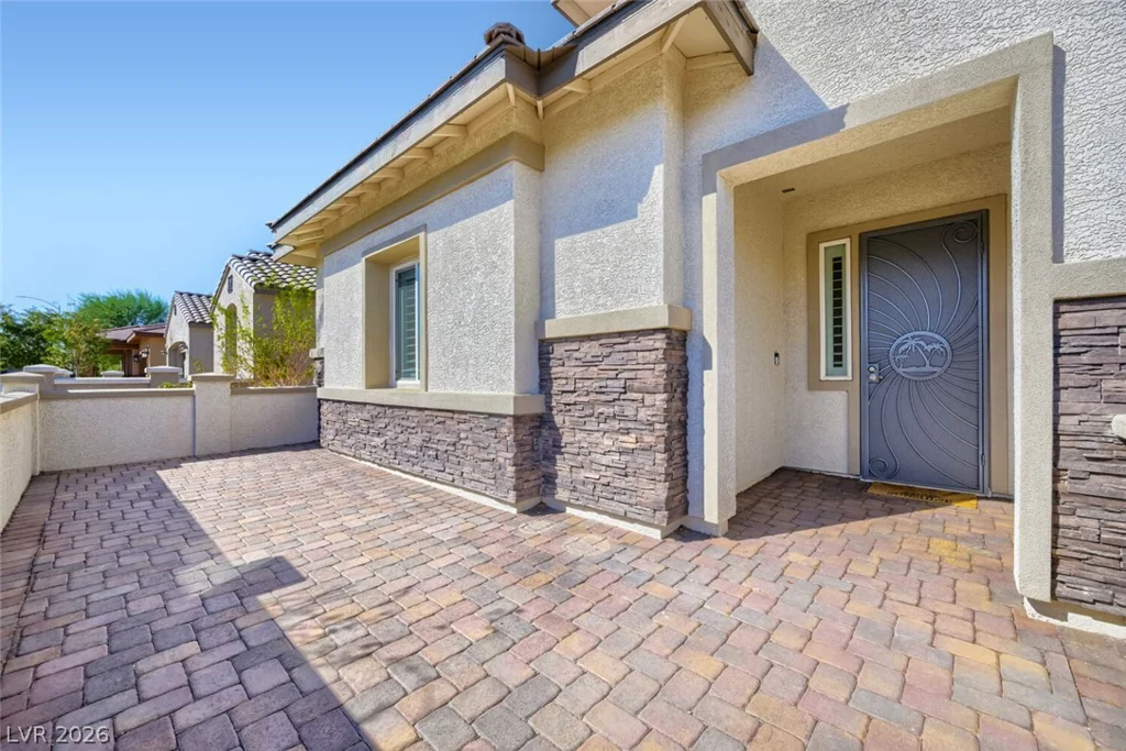 617 Comodo, Henderson, NV 89011