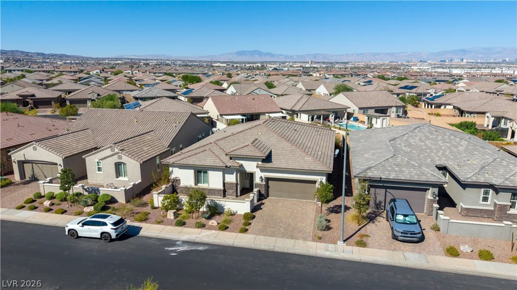 617 Comodo, Henderson, NV 89011