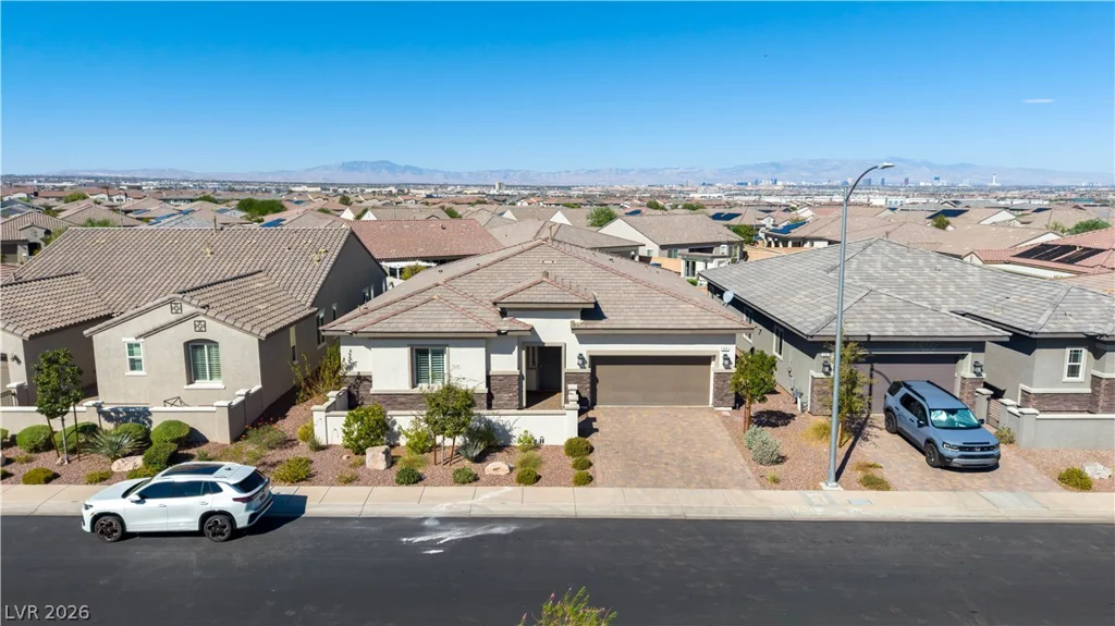 617 Comodo, Henderson, NV 89011