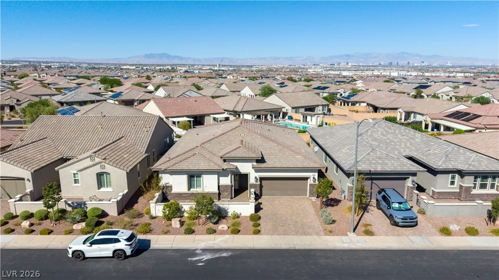 617 Comodo, Henderson, NV 89011