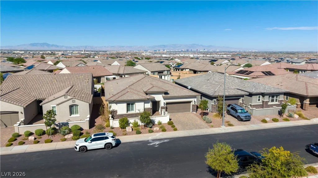 617 Comodo, Henderson, NV 89011