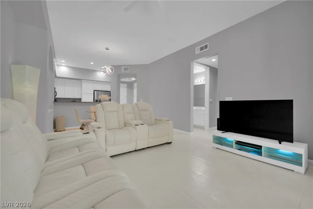 32 Serene, Las Vegas, NV 89123