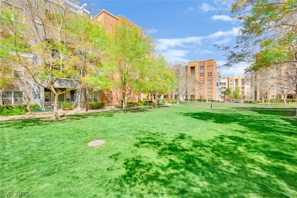 32 Serene, Las Vegas, NV 89123