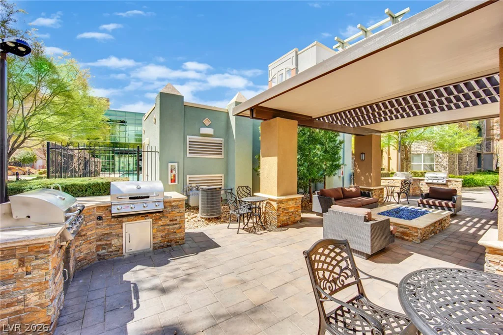 32 Serene, Las Vegas, NV 89123
