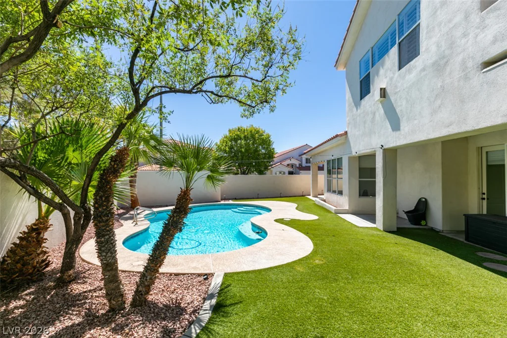 168 Buena, Henderson, NV 89074