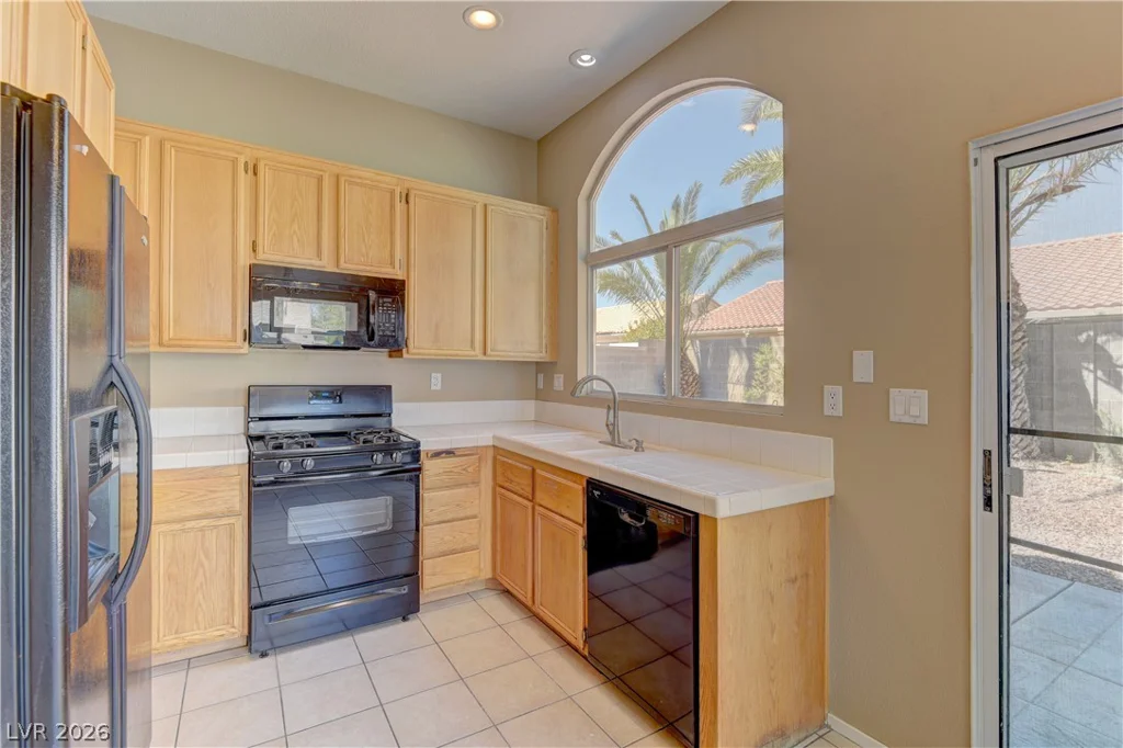 1920 Badger Canyon, North Las Vegas, NV 89031