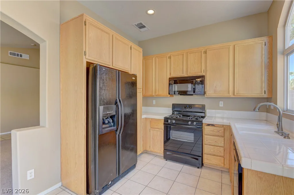 1920 Badger Canyon, North Las Vegas, NV 89031
