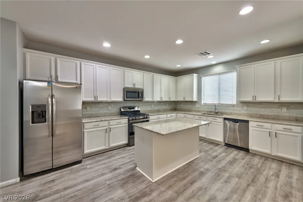 7724 Eastham Bay, Las Vegas, NV 89179