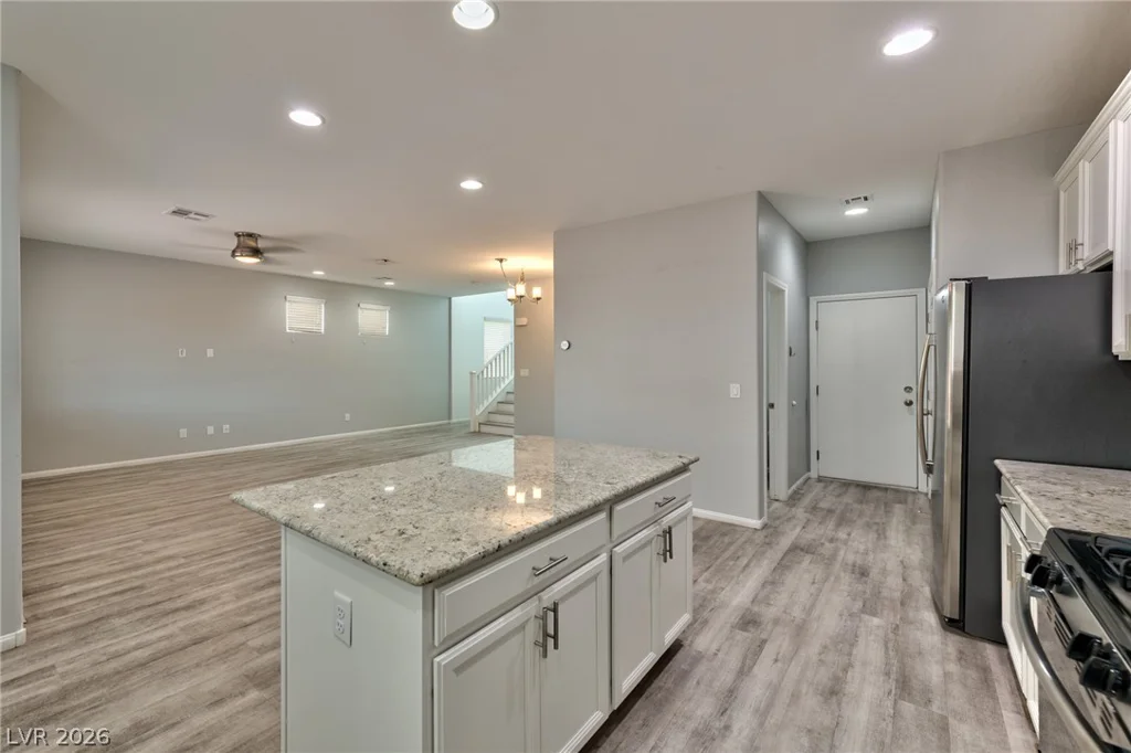 7724 Eastham Bay, Las Vegas, NV 89179
