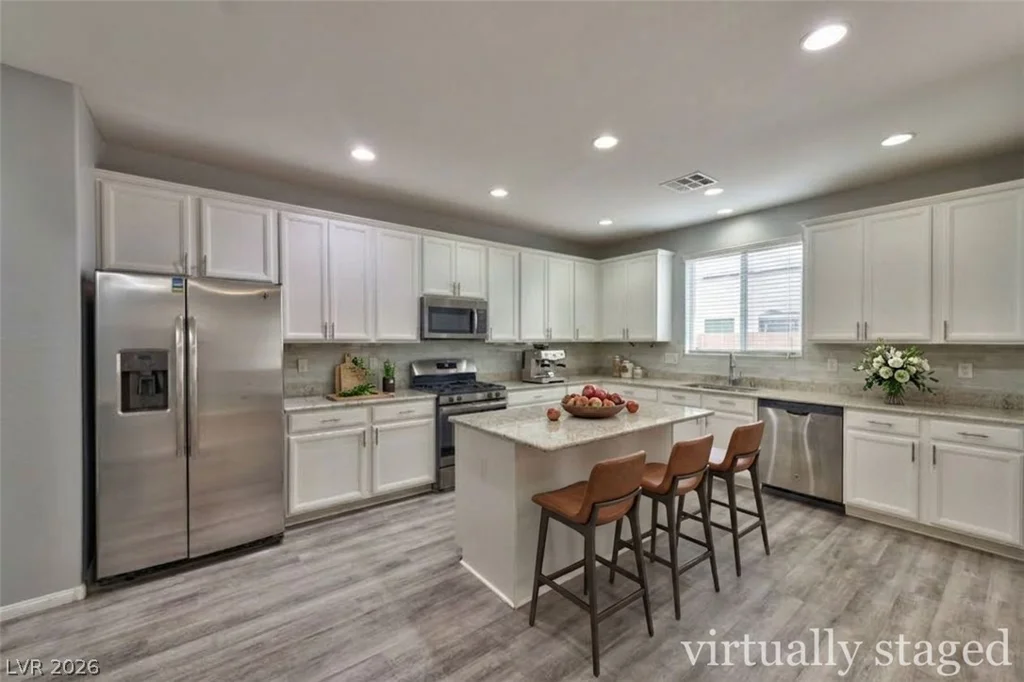 7724 Eastham Bay, Las Vegas, NV 89179