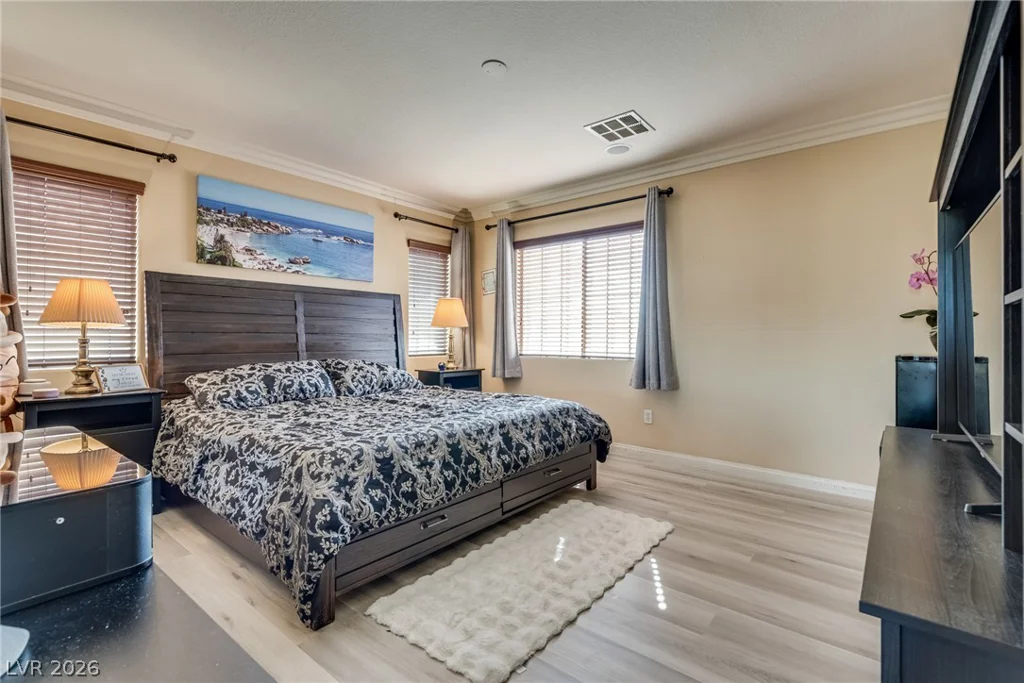 5280 Judkins, Las Vegas, NV 89122