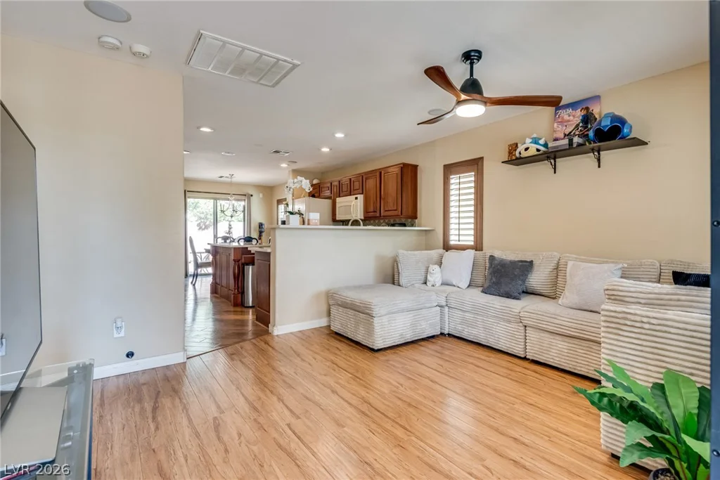5280 Judkins, Las Vegas, NV 89122