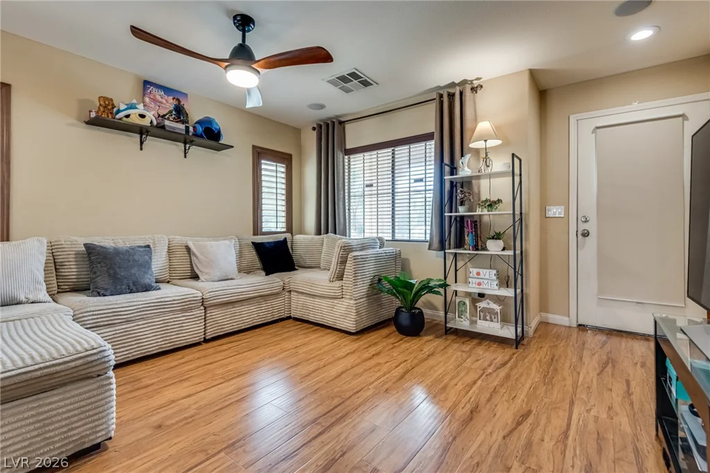 5280 Judkins, Las Vegas, NV 89122
