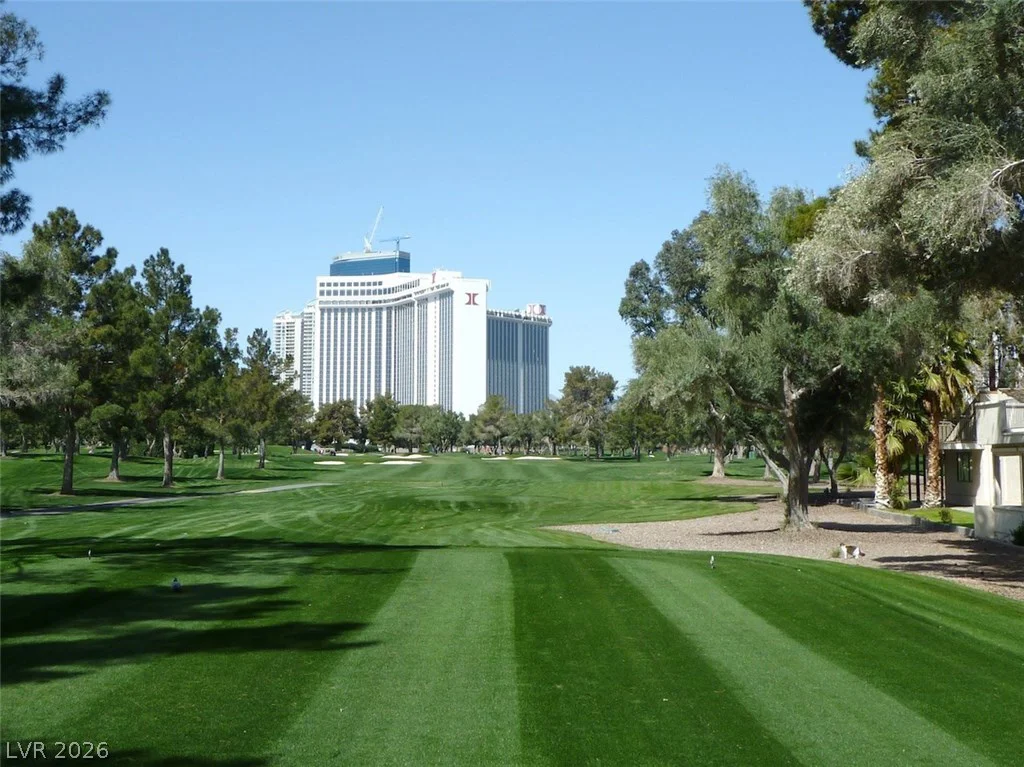 2822 QUEENS COURTYARD, Las Vegas, NV 89109