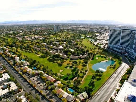 2822 QUEENS COURTYARD, Las Vegas, NV 89109