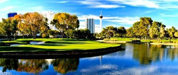 2822 QUEENS COURTYARD, Las Vegas, NV 89109