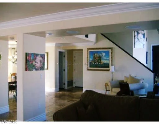 2822 QUEENS COURTYARD, Las Vegas, NV 89109