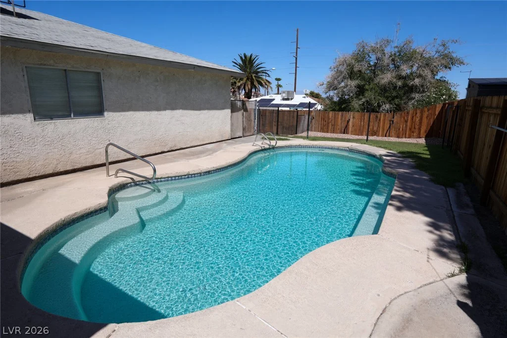 203 Cimarron, Henderson, NV 89002