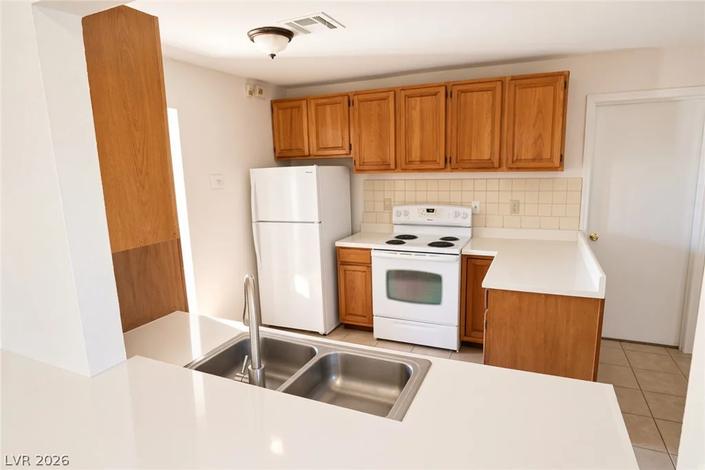 203 Cimarron, Henderson, NV 89002