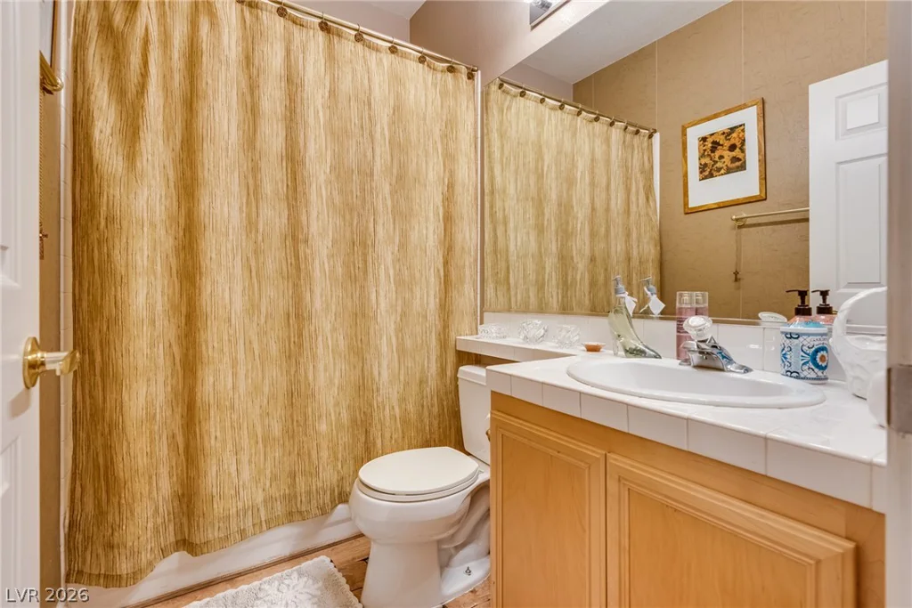 1924 Summer Pine, Las Vegas, NV 89134