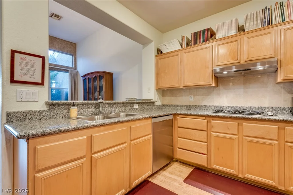 1924 Summer Pine, Las Vegas, NV 89134