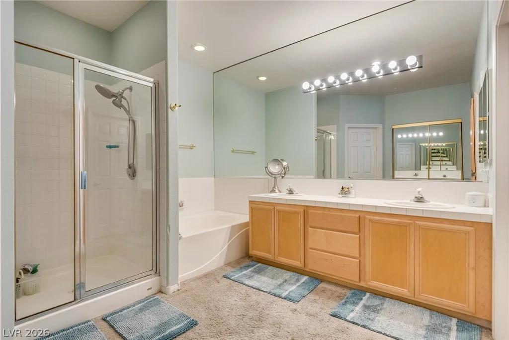 1924 Summer Pine, Las Vegas, NV 89134