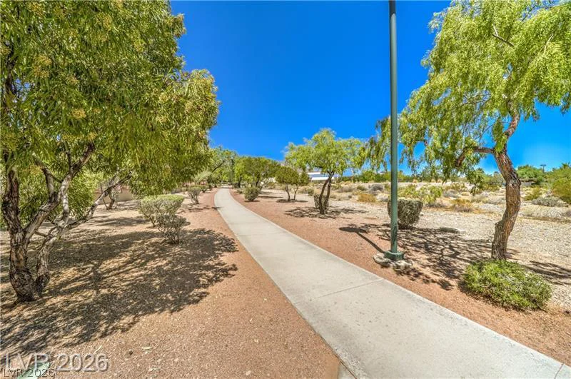 1924 Summer Pine, Las Vegas, NV 89134