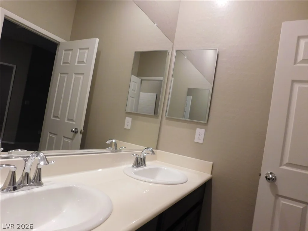2715 Amazing Meadows, North Las Vegas, NV 89031